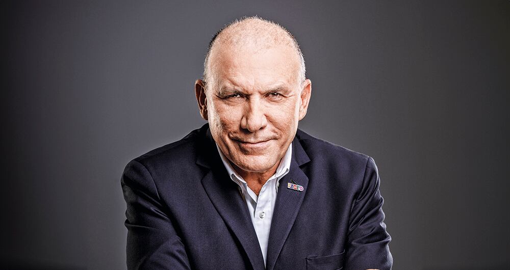 ROY BARRERASEmbajador de Colombia en el Reino Unido