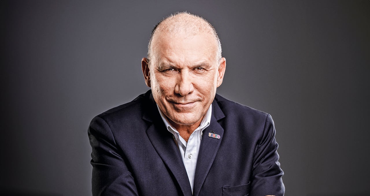 ROY BARRERASEmbajador de Colombia en el Reino Unido