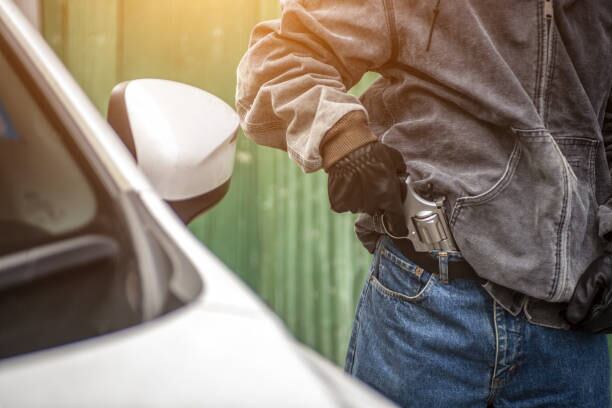 Hombres armados obligaron a los jóvenes a subir a un vehículo.