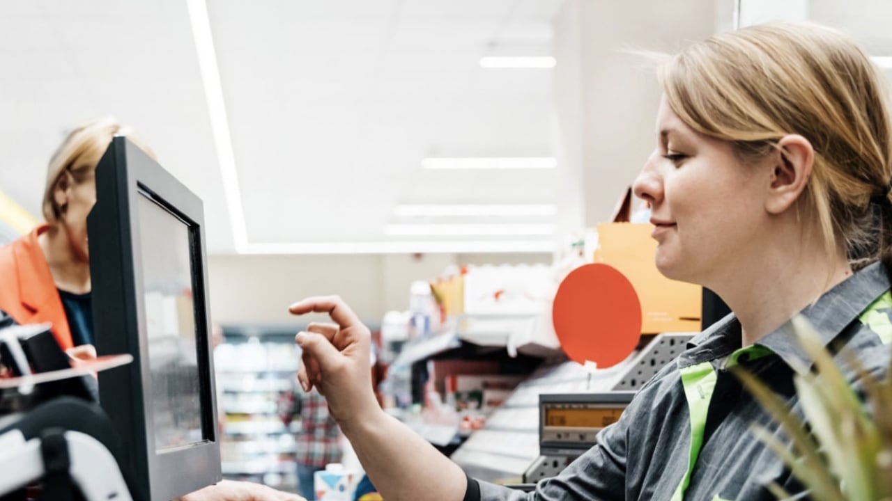 ¿Tiene experiencia en el manejo de caja y está buscando empleo?