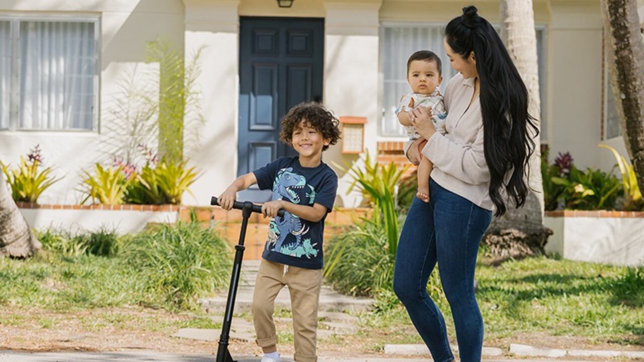 Offcorss incursiona en el mundo de la moda virtual