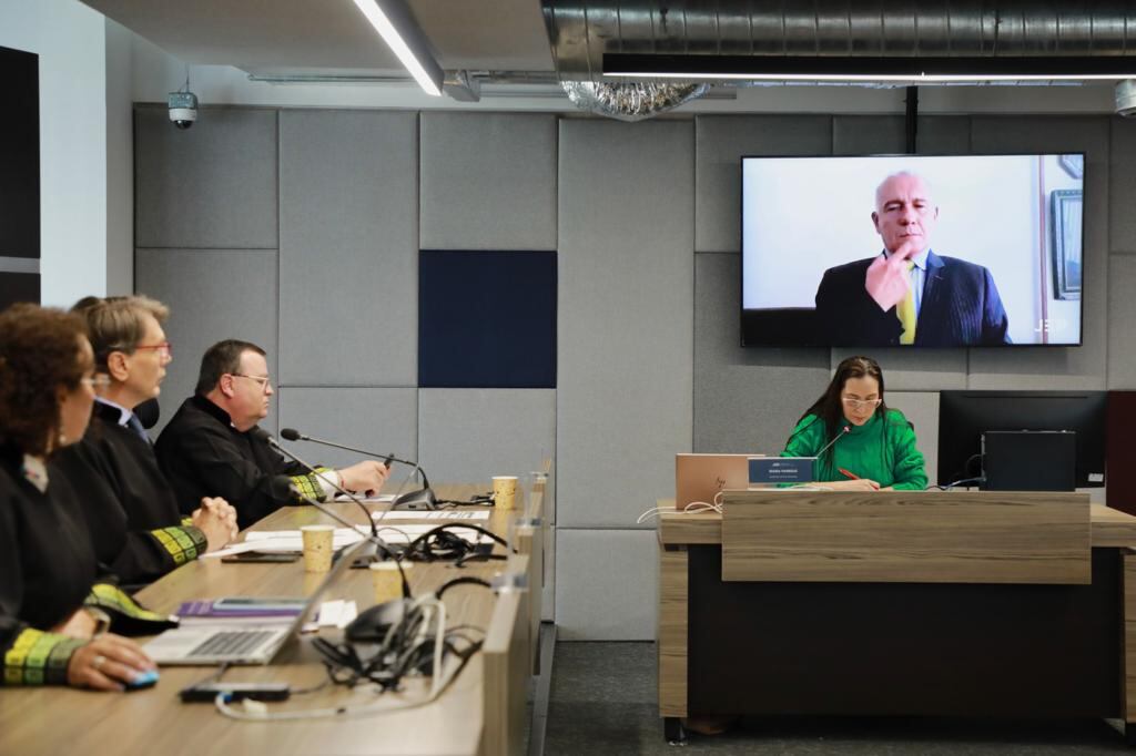 La JEP ordenó la captura del coronel en retiro Publio Hernán Mejía.