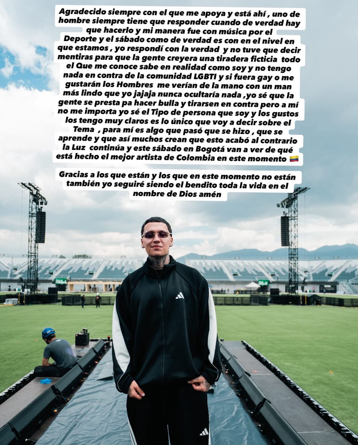 Blessd se pronunció por la polémica en la que afirman que le atraen las mujeres trans.