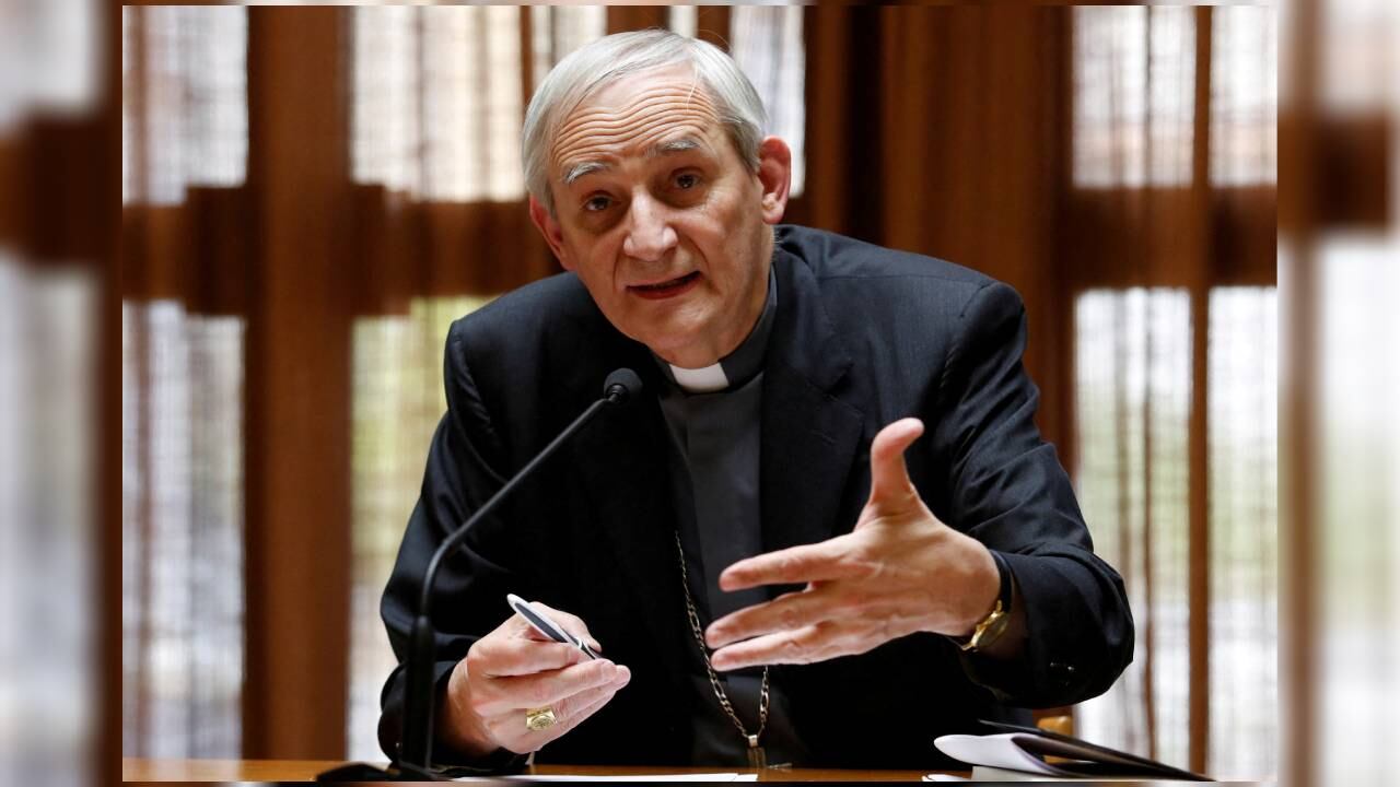Archivo del cardenal, Matteo Zuppi, durante una conferencia de prensa en el Vaticano.
