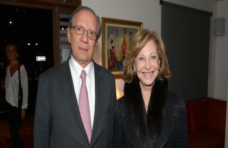 Jaime Rohenes y Betty de Rohenes.