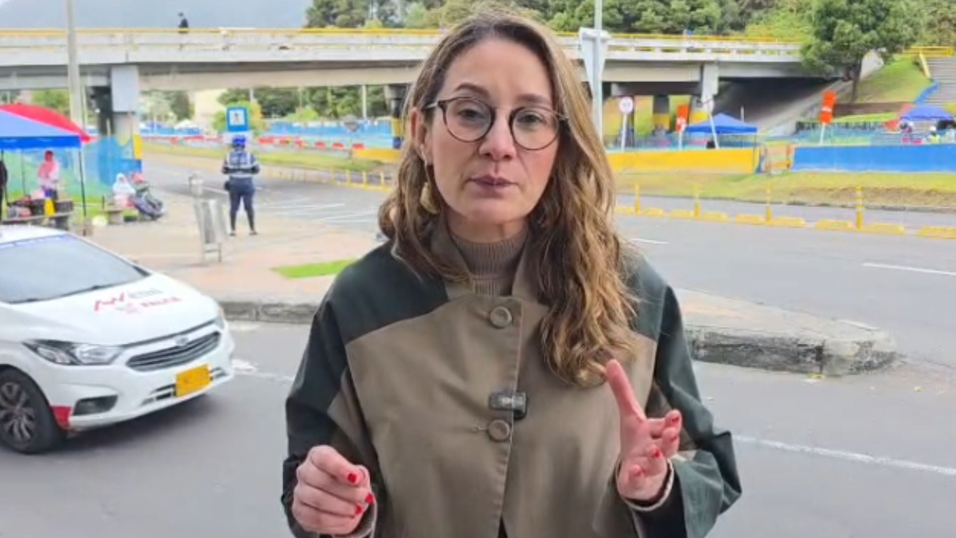 Secretaria de Movilidad, María Fernanda Ortiz habla sobre las obras en la calle 100 con carrera Séptima que obligarán a modificar temporalmente el recorrido de 25 rutas de TransMiZonal y la ruta dual K86.