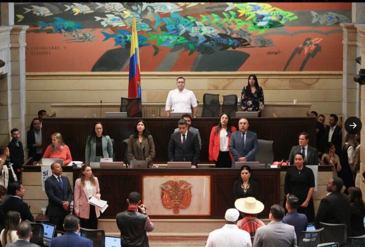Inician las sesiones extraordinarias para discutir la Reforma a la Salud. En esta sesión, se abordan 39 artículos originales y 11 nuevos avalados.