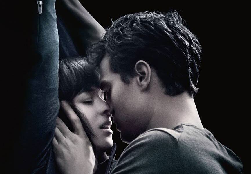 Cincuenta Sombras 
más Oscuras
Hay nuevas historias y nuevas reglas en la relación de dominación  del magnate  Christian Grey (Jamie Dornan) y la recién graduada universitaria Anastasia Steele (Dakota Johnson).