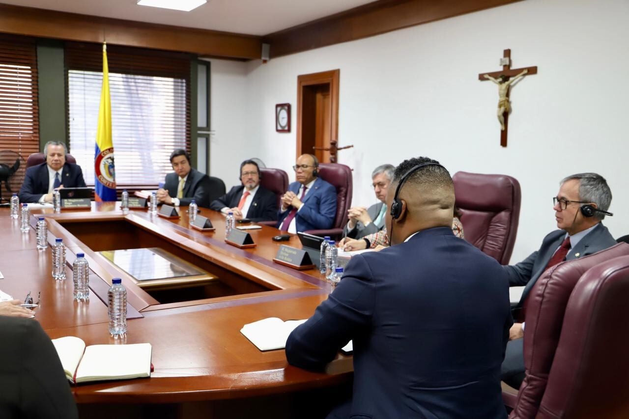 Info: reunión Corte Suprema de Justicia con el fiscal adjunto de Estados Unidos Fiscal Kenneth A. Polite