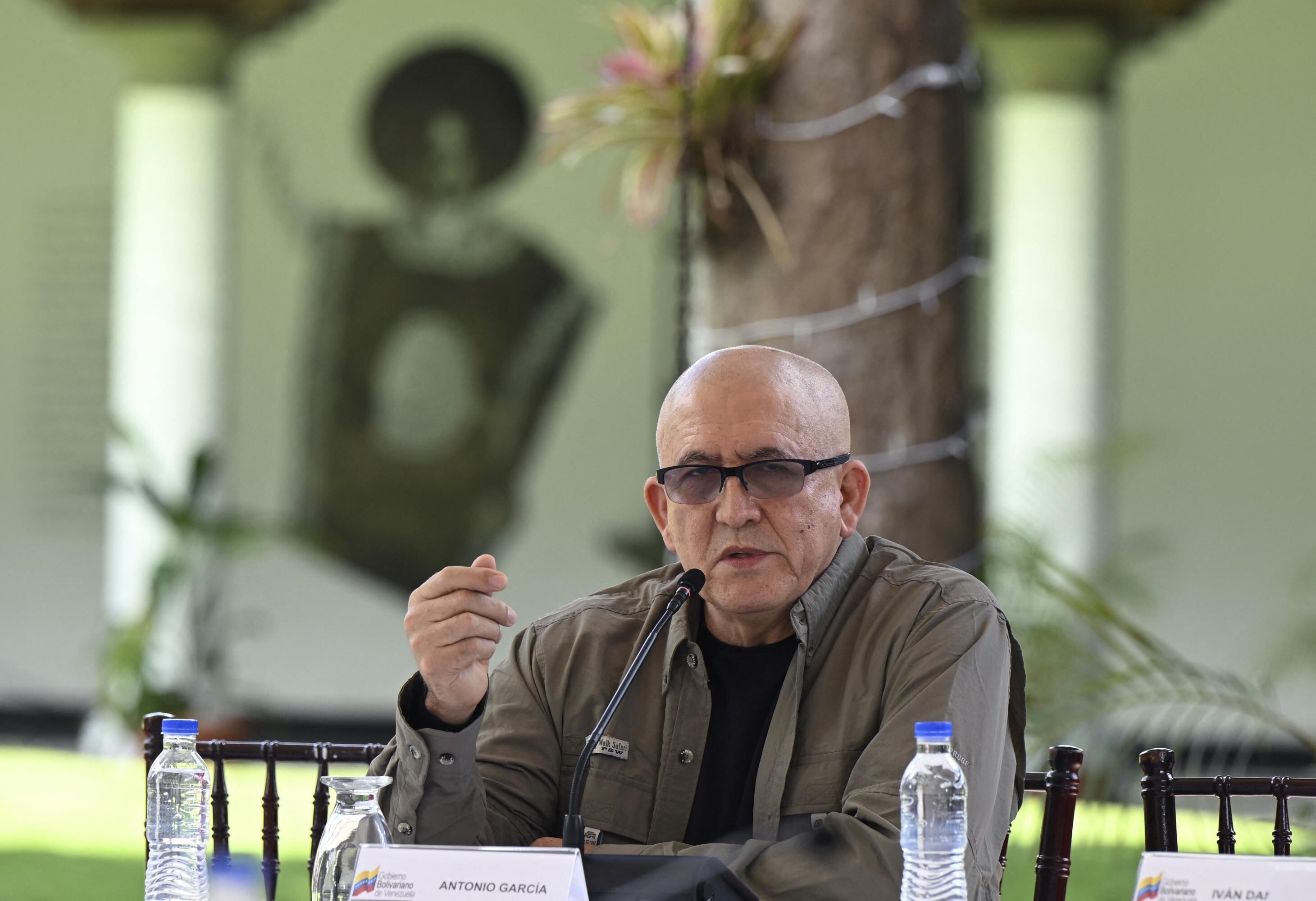Antonio García, comandante del ELN, aseguró que esa organización armada no hace reclutamientos, no vincula menores de edad y que quienes se suman a sus filas, lo hacen por su propia voluntad.