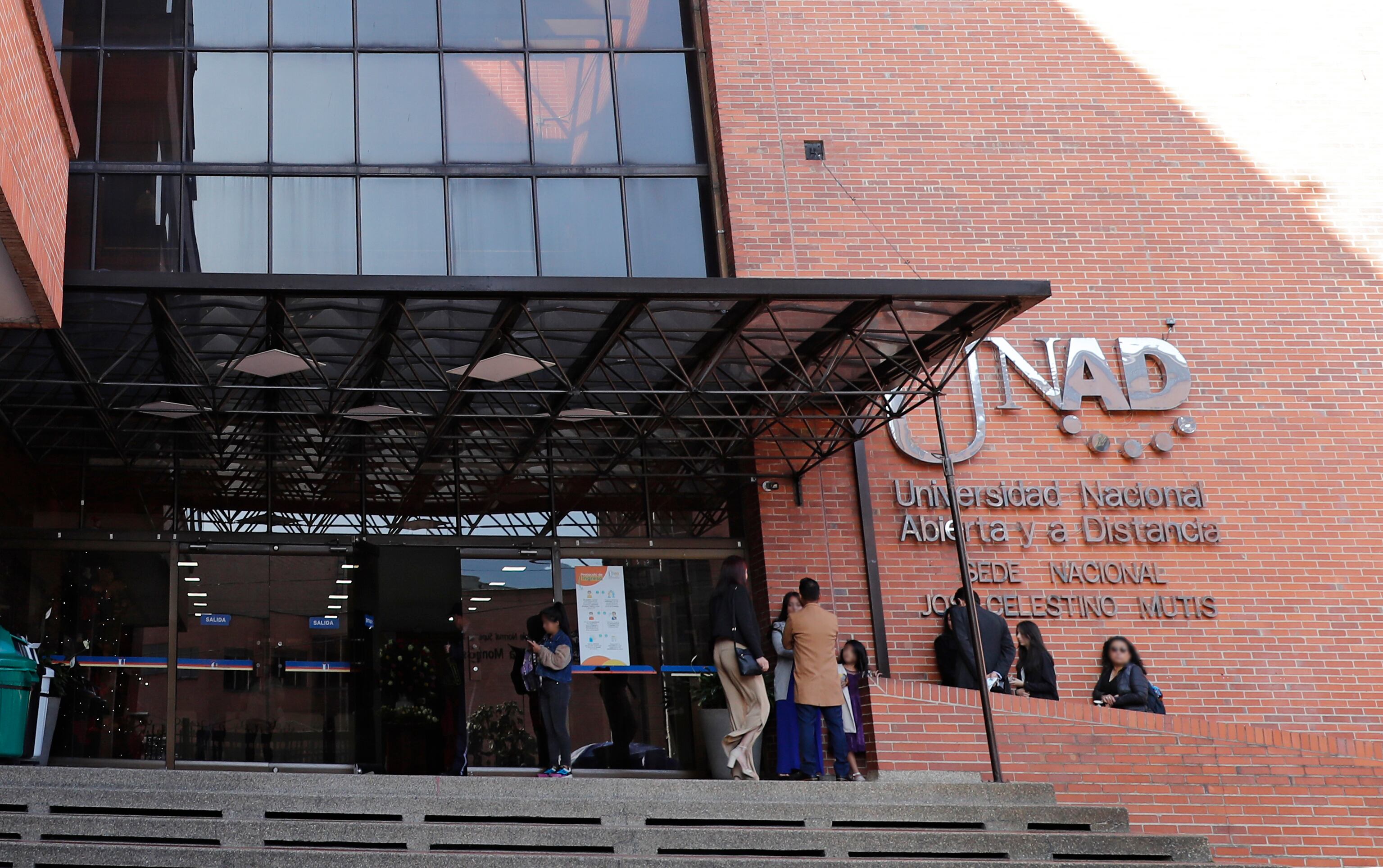 UNAD Universidad Nacional Abierta y a Distancia 
Bogota 
dic 16 del 2022
Foto : Semana