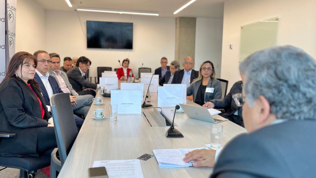 Reunión de la Supersalud y representantes de las EPS de Acemi