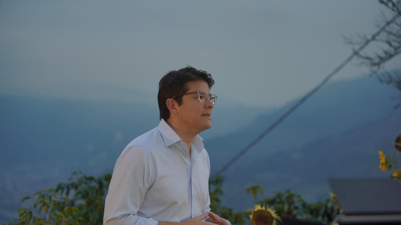 Miguel Uribe lanza su precandidatura presidencial.