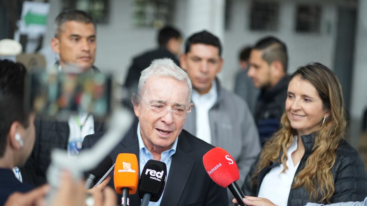 "La senadora Paloma es ejemplo de integridad en medio de la confusión que genera la corrupción en la política", dijo el exmandatario.