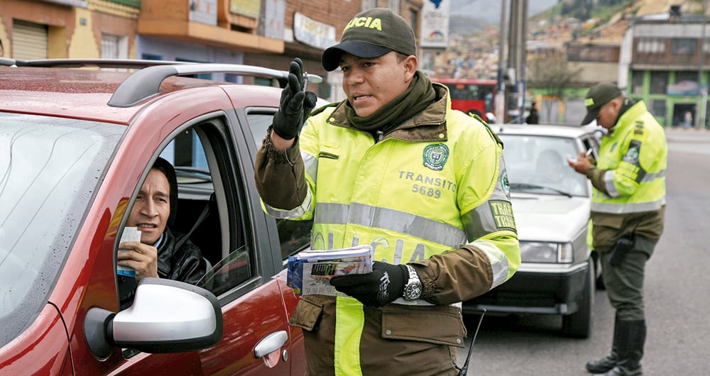 Trámites de tránsito, como comparendos, licencias y traspasos, se realizan con el Runt.