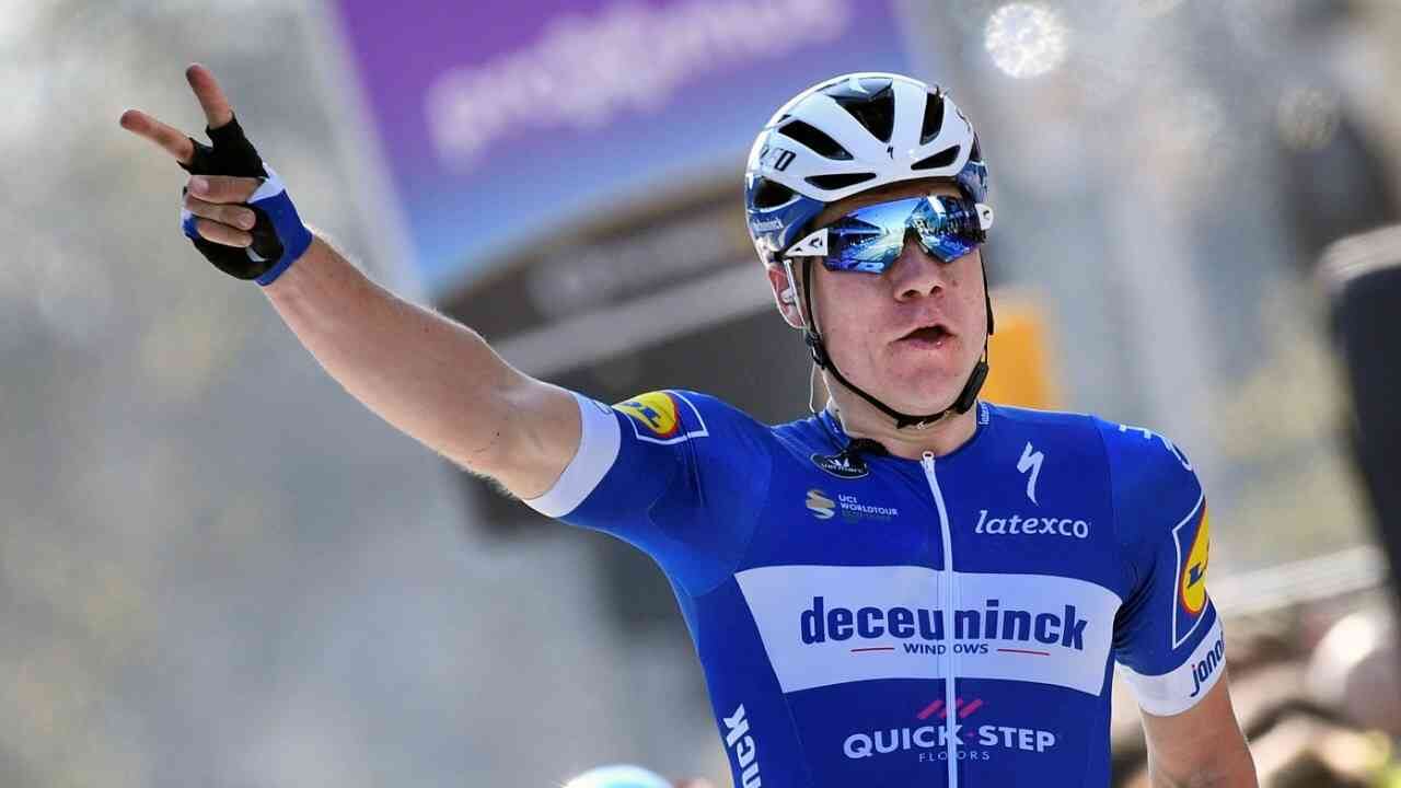 Jakobsen está "grave pero estable" tras caída en el Tour de Polonia