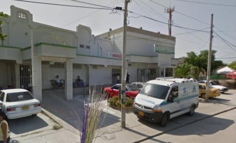 Las tres víctimas tuvieron que ser trasladadas hasta la Clínica San Ignacio.