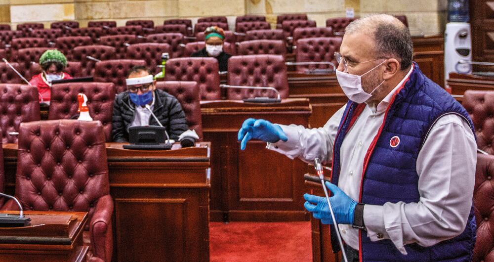 En su referendo, Roy Barreras, quien acaba de renunciar al Partido de la U, pretende asumir la bandera de la reivindicación del proceso de paz, el cual, según él, este Gobierno está “haciendo trizas”.