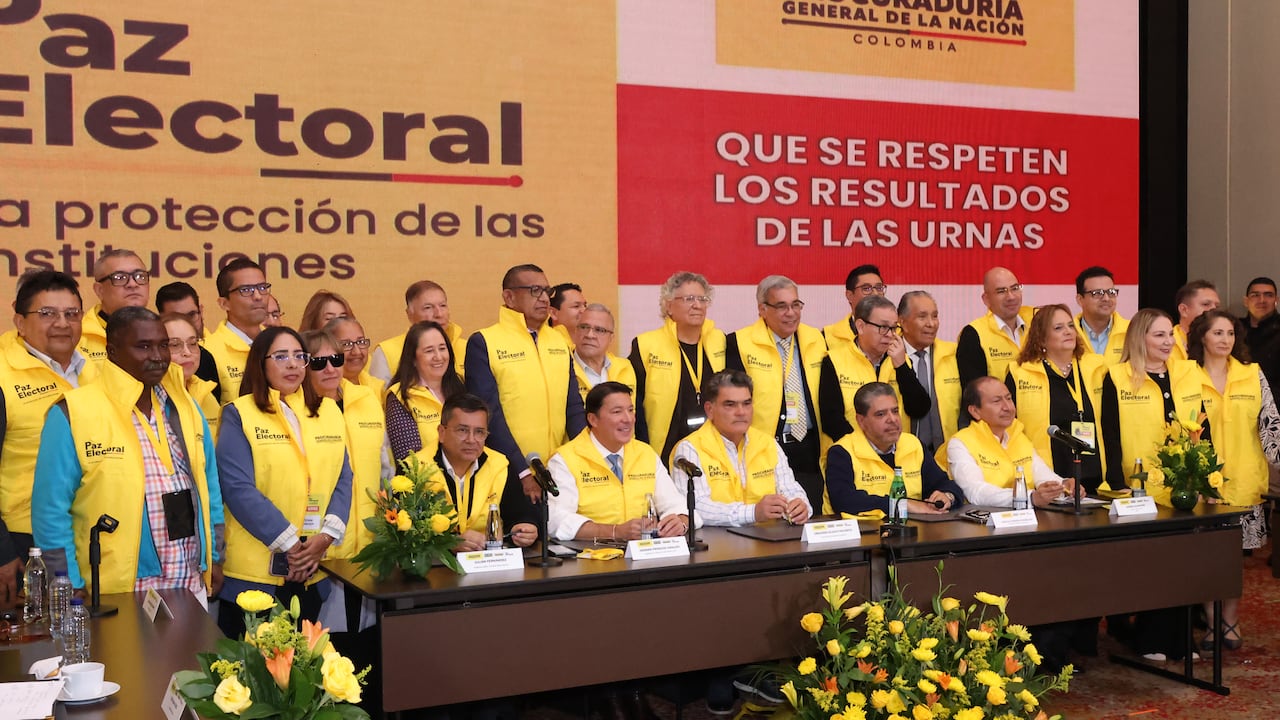 “No podemos seguir viviendo del miedo. Si incendian el país, hay que reconstruirlo y seguir adelante”, advirtió Luz María Sierra, directora de El Colombiano.