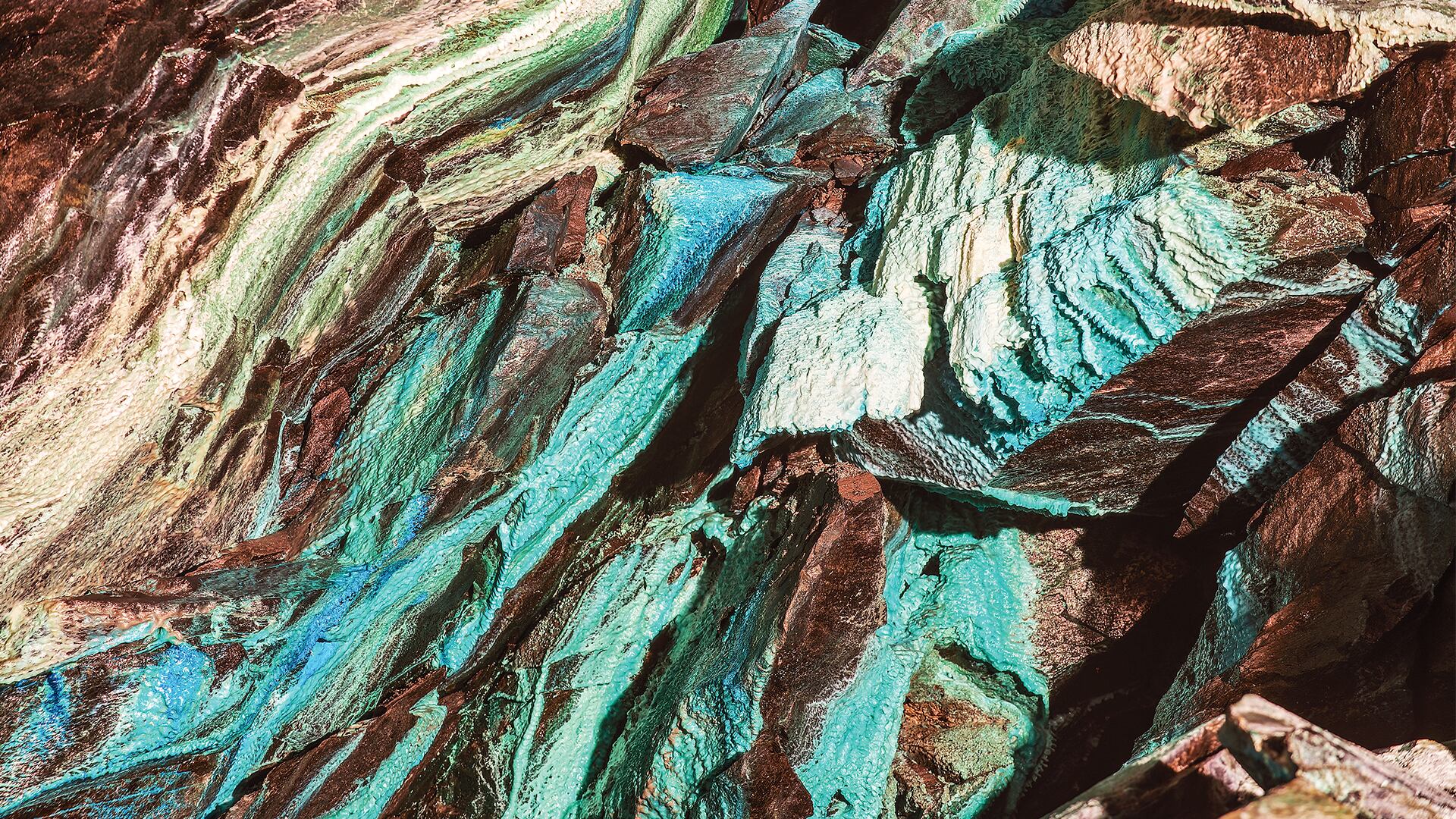 NO USAR, USO EXCLUSIVO MEJOR COLOMBIA, Especial Minería, Introducción