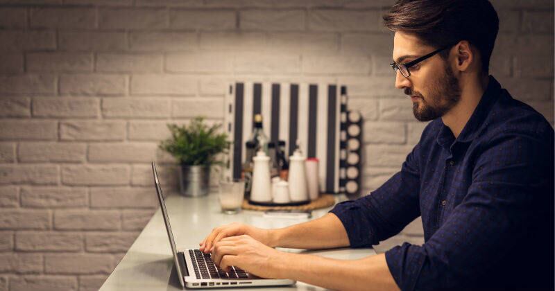 Los computadores portátiles tienen gran demanda en el mercado.