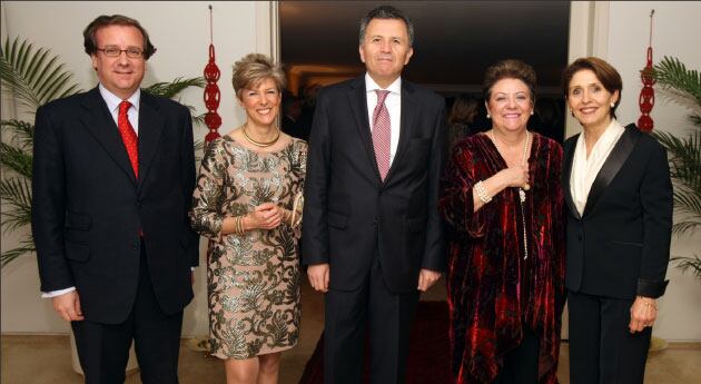 Johannes Kling, Alexandra Kling, Gustavo Ayares, Rosario Mazuera de Kling y María Isabel Campos de Ayares.