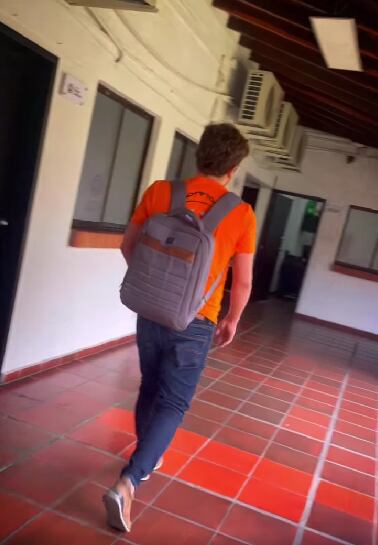 Mauricio Larrota Castillo, estaría trabajando en la Asamblea de Santander.