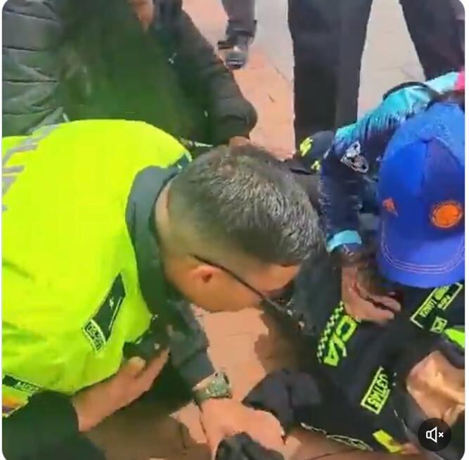 Un policía resultó herido en el cruce de disparos.
Foto tomada de X