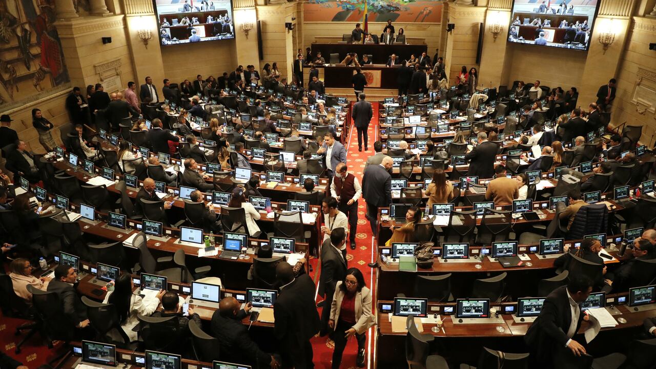 Plenaria de Cámara de representante último día de sesiones ordinarias del Congreso