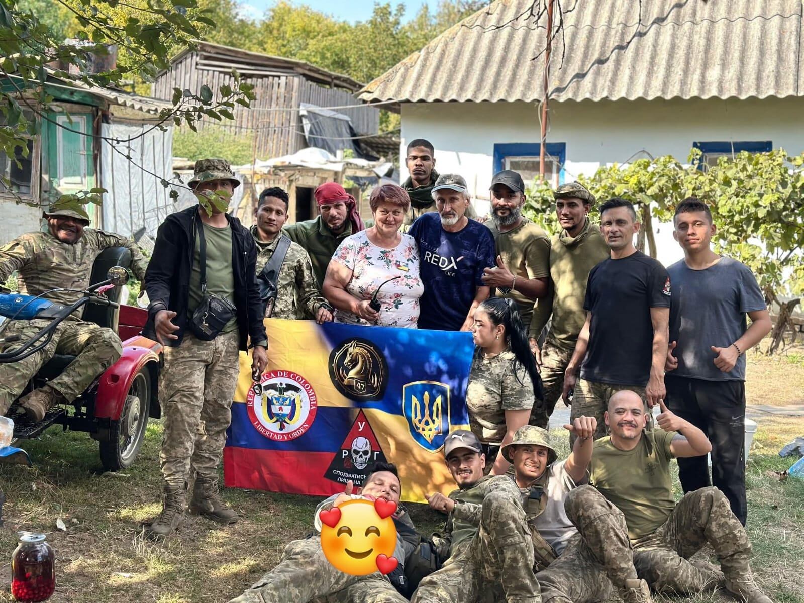 Soldados colombianos en Ucrania