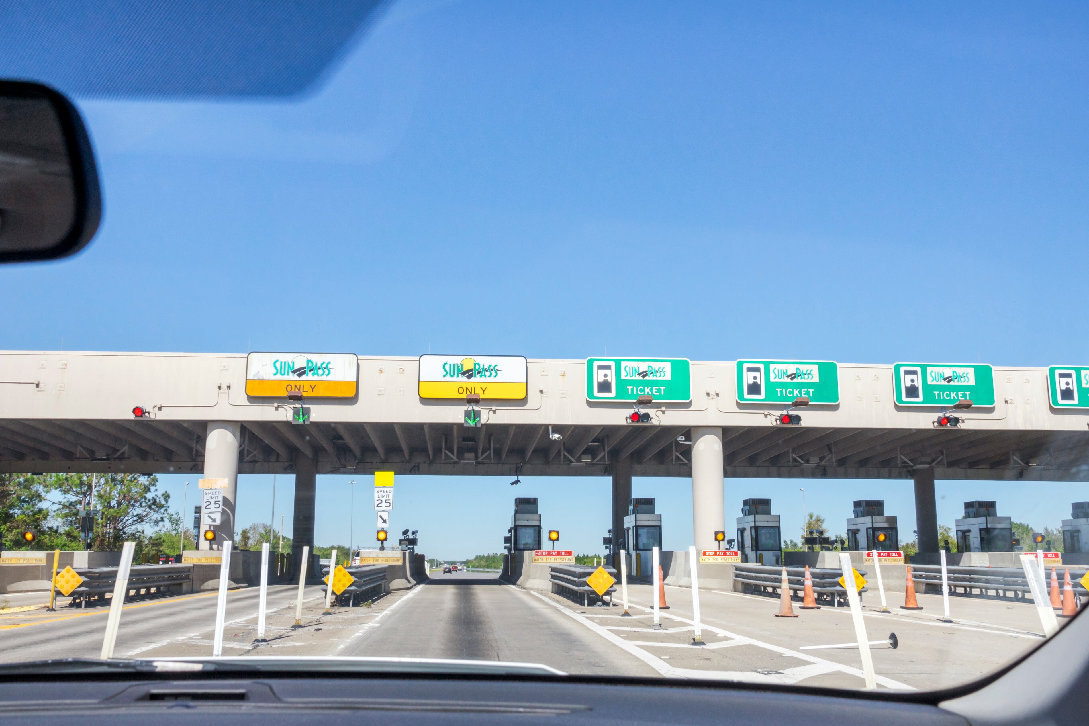 Ron DeSantis propone eliminar los peajes para residentes del estado de Florida