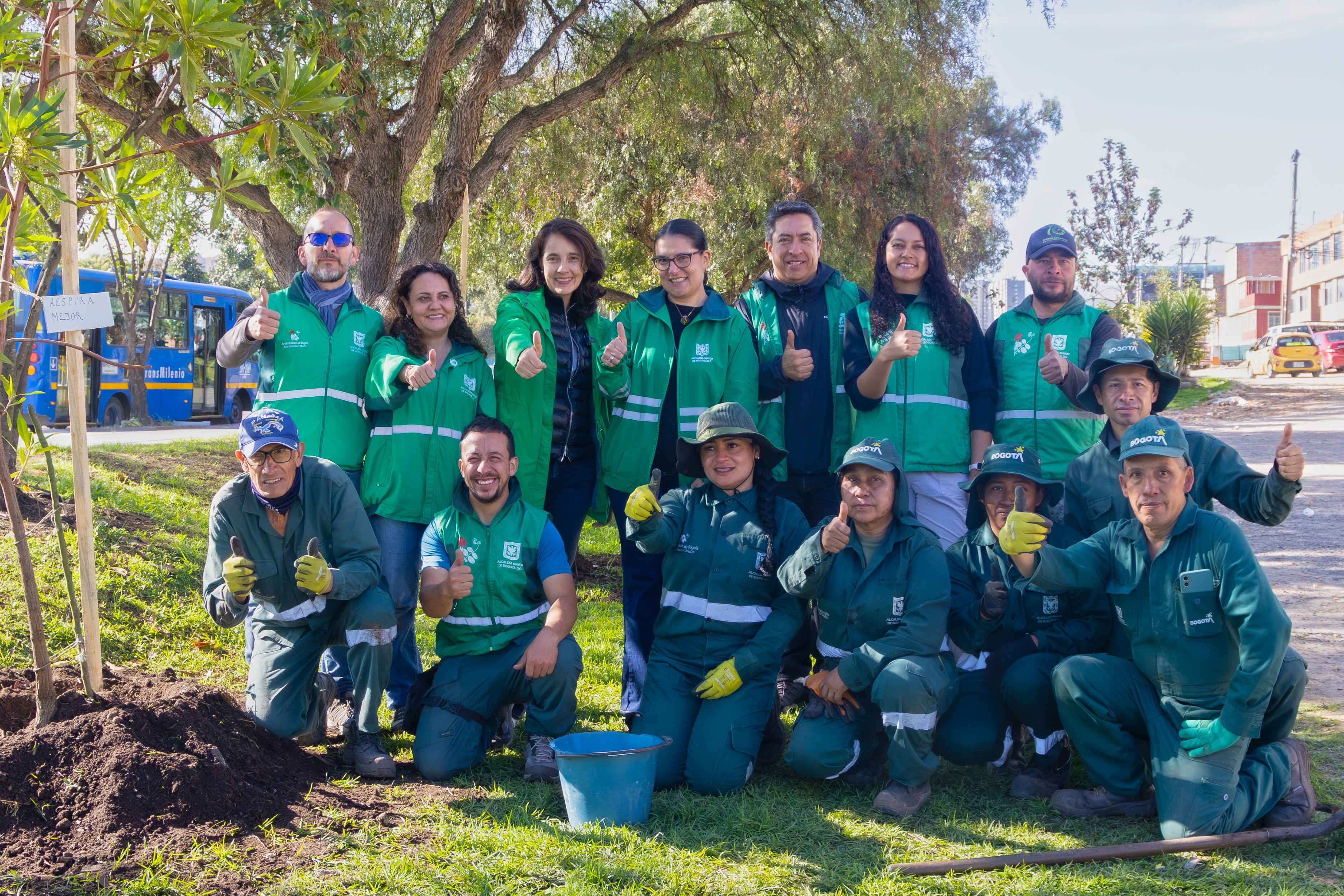 Para 2026 el plan contempla nuevas intervenciones, incluyendo la transformación de espacios públicos, la renaturalización de áreas críticas y mejoras en infraestructura peatonal.