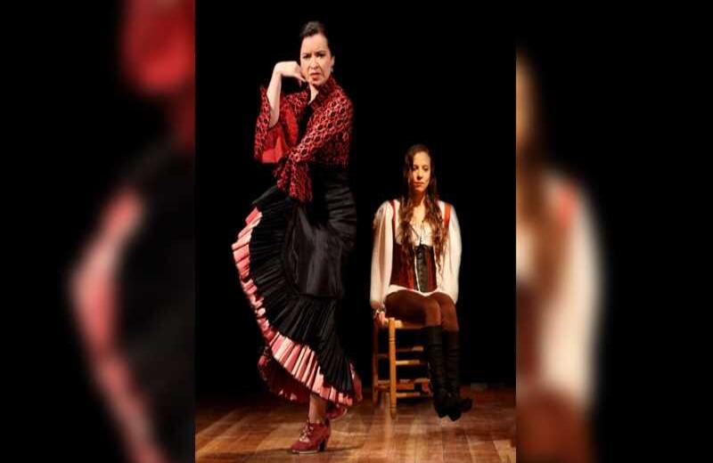 En un lugar del Quijote de la compañía española Ron Lalá, una propuesta musical, fresca y joven. Crédito: Andrés Gómez 