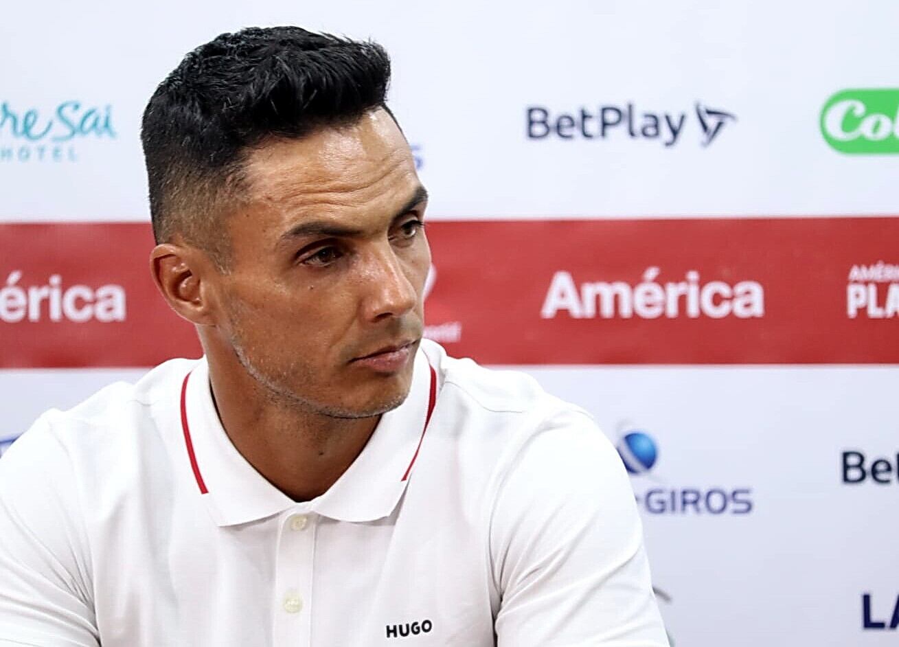 Lucas González apenas transita su primer año como técnico de la primera división.