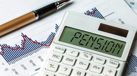 Este año, unos 120.000 colombianos, en su mayoría de altos ingresos y que están a más de diez años de la jubilación, se han pasado a Colpensiones, agravando el pasivo pensional de la entidad.