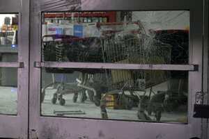 Argentina atraviesa por una aguda crisis económica, con una inflación de más de 100% anual y una pobreza de 40% de la población.