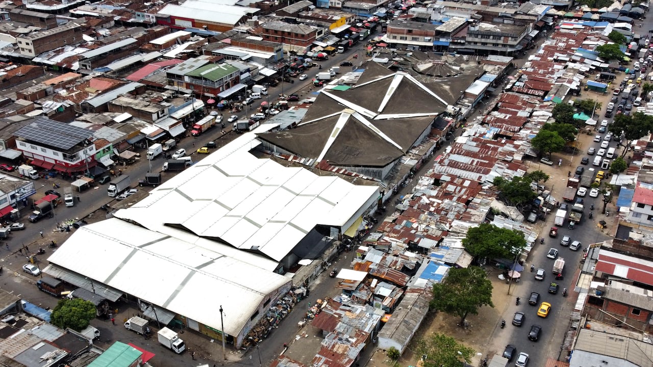 Panorámicas de la Galería de Santa Elena en Cali. Fotos Raúl Palacios / El Pais.