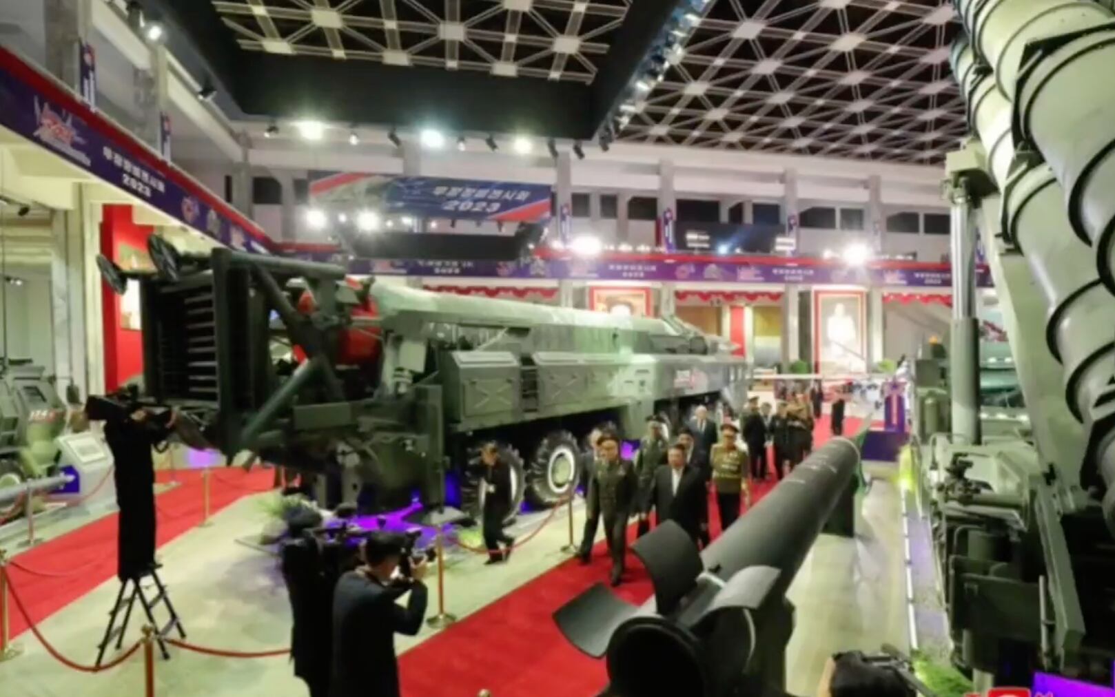 El ministro de defensa ruso fue uno de los invitados de Cora del Norte a la Weaponry Exhibition-2023.