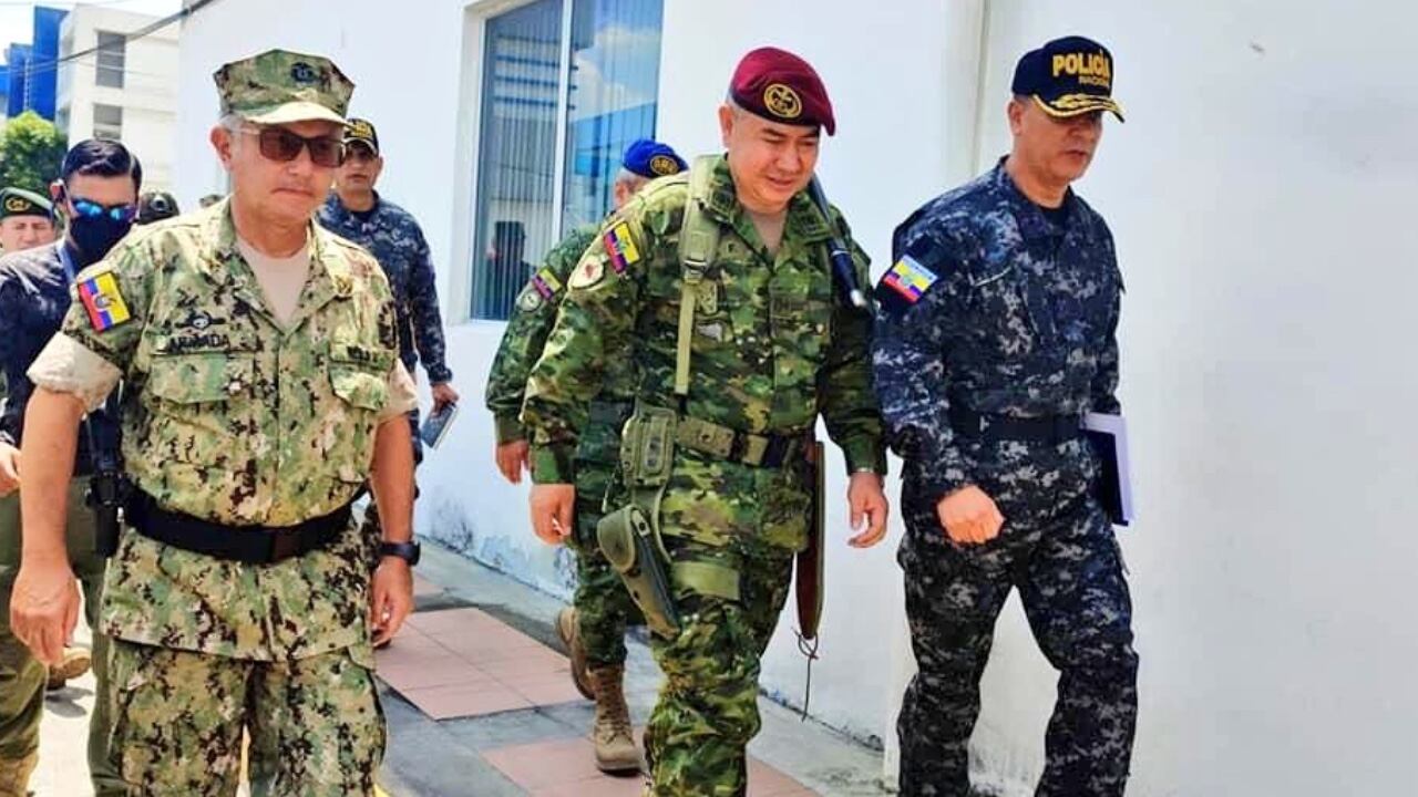 Ecuador está en guerra con el narcotráfico y los militares ahora custodiarán varias zonas del país