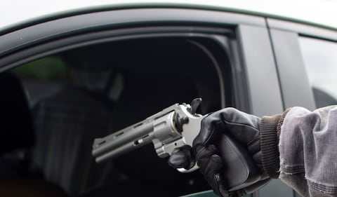 Video: asi estarían robando carros en las puertas de las casas en Bogotá