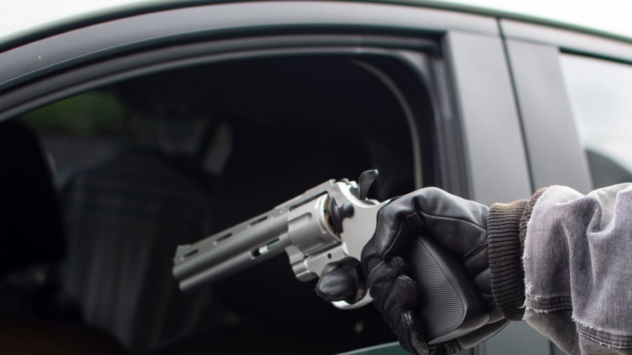 Hoy se denunciaron varios robos a automotores en la ciudad.