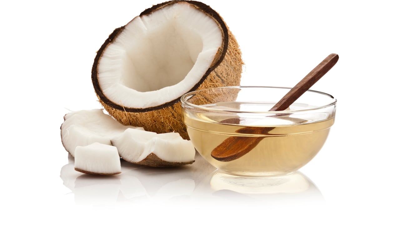 Beneficios del agua de coco para el cabello