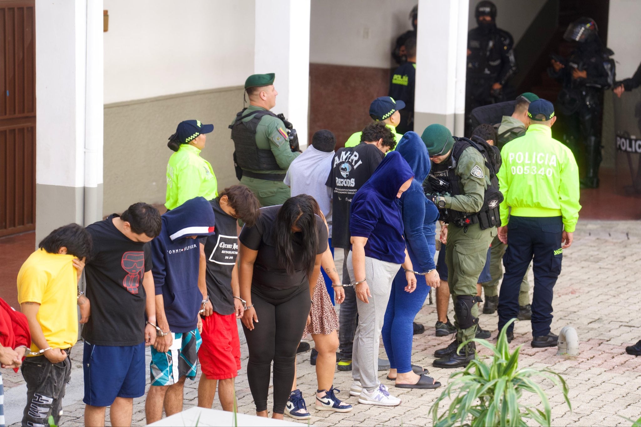 Operativos contra los grupos delincuenciales en Medellín.
