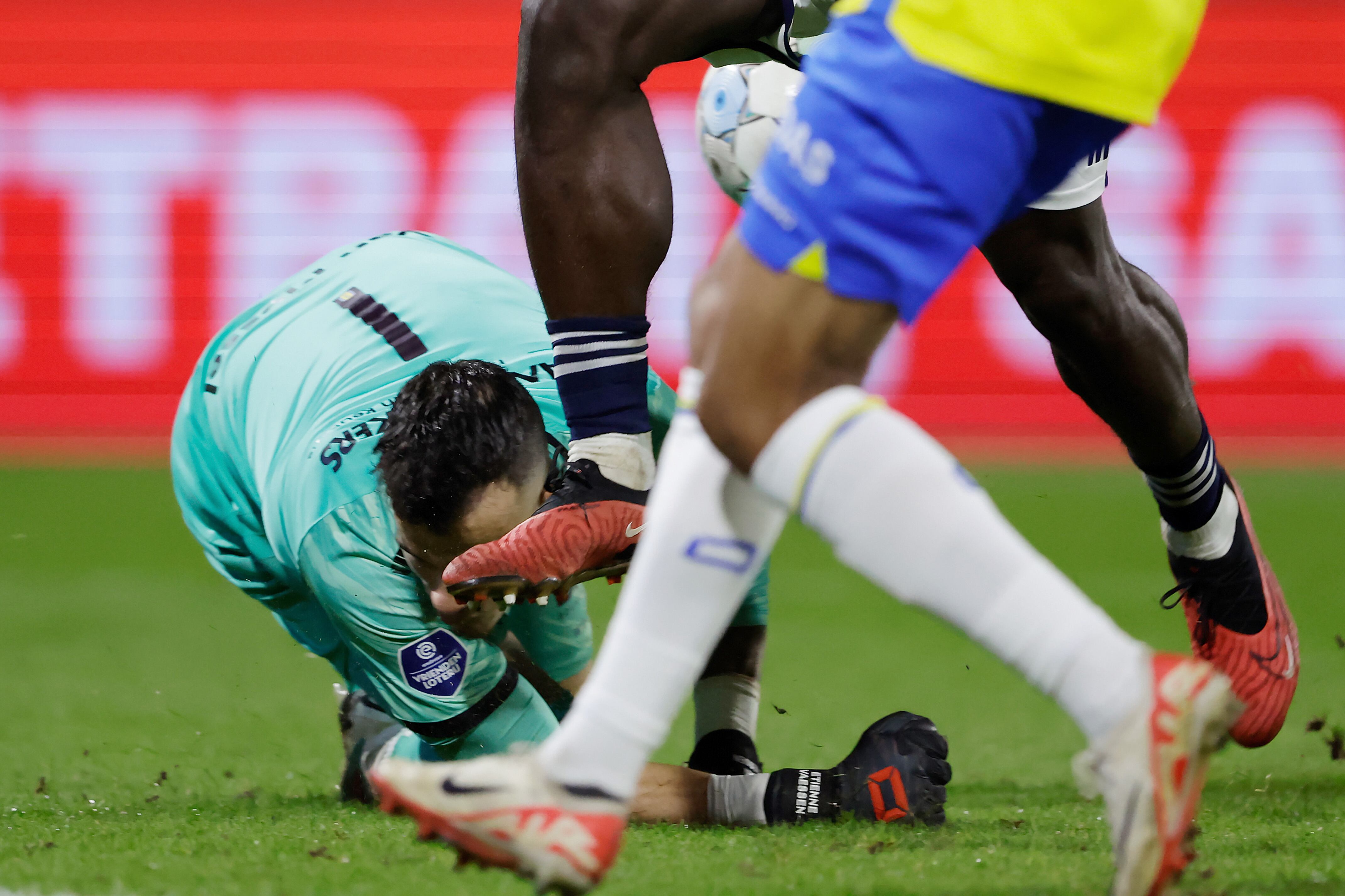 WAALWIJK, NETHERLANDS - SEPTEMBER 30: (L-R) Etienne Vaessen of RKC Waalwijk crashes inj action with Brian Brobbey of Ajax and will be heavy injured  during the Dutch Eredivisie  match between RKC Waalwijk v Ajax at the Mandemakers Stadium on September 30, 2023 in Waalwijk Netherlands (Photo by Rico Brouwer/Soccrates/Getty Images)