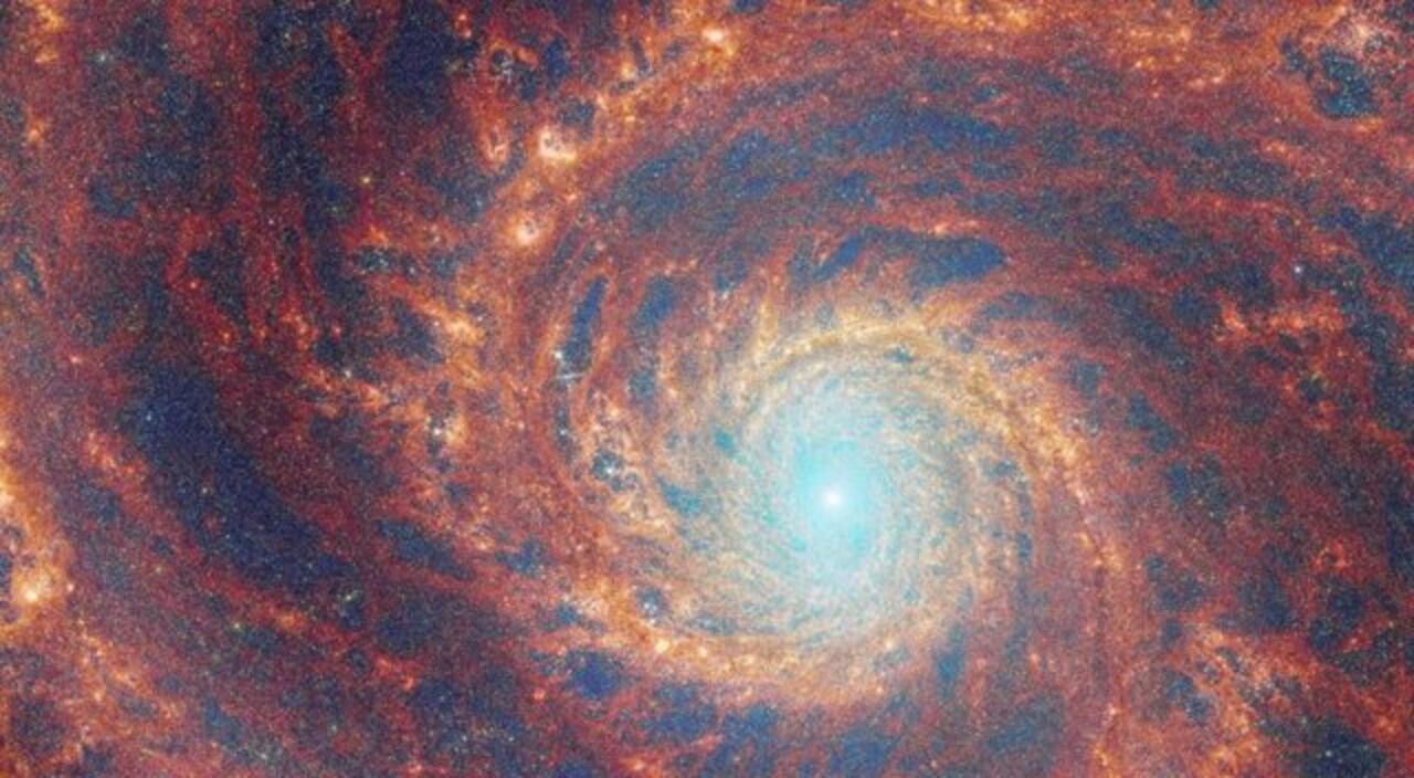 Imagen de la Galaxia del Remolino tomada por Webb