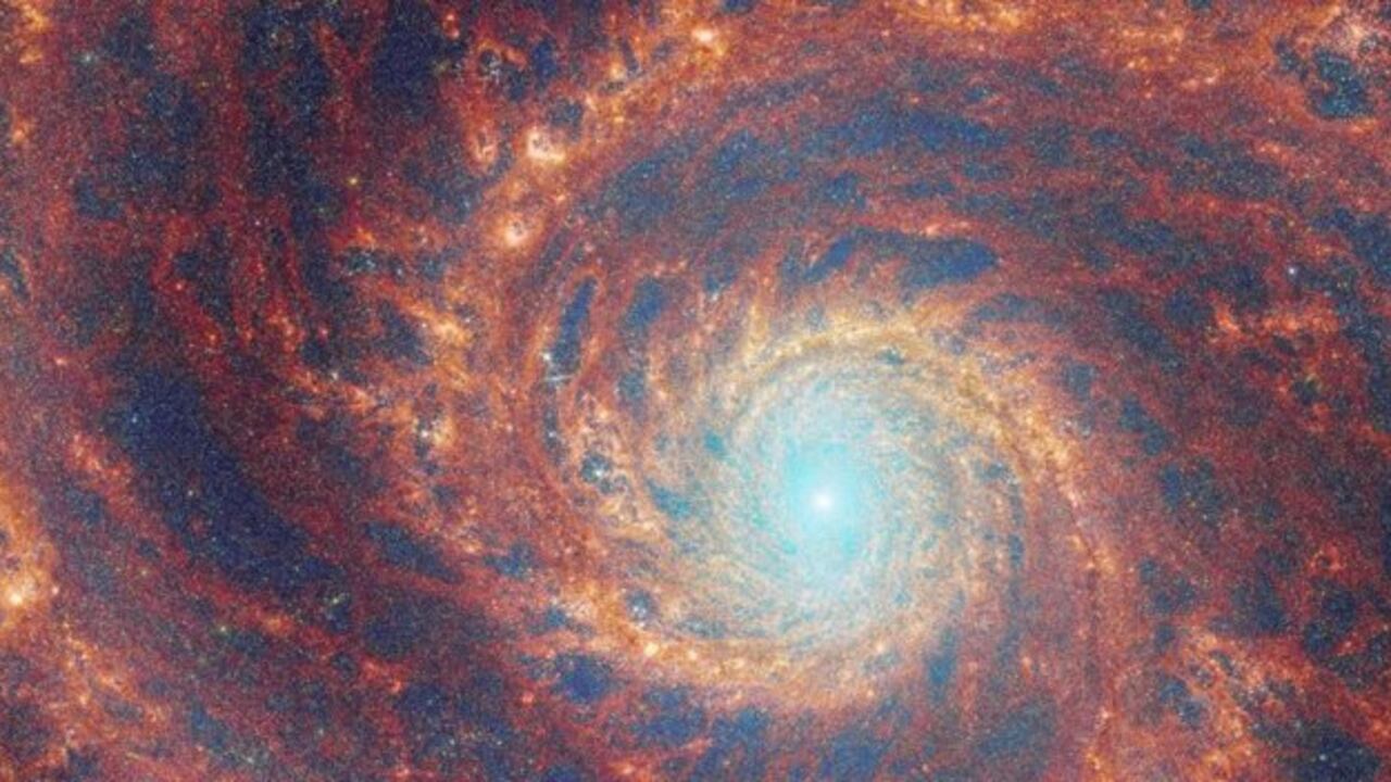 Imagen de la Galaxia del Remolino tomada por Webb