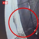 Estos son los videos de seguridad de Corferias que muestran a Carlos David Ruiz, el joven que murió en un tanque de agua.