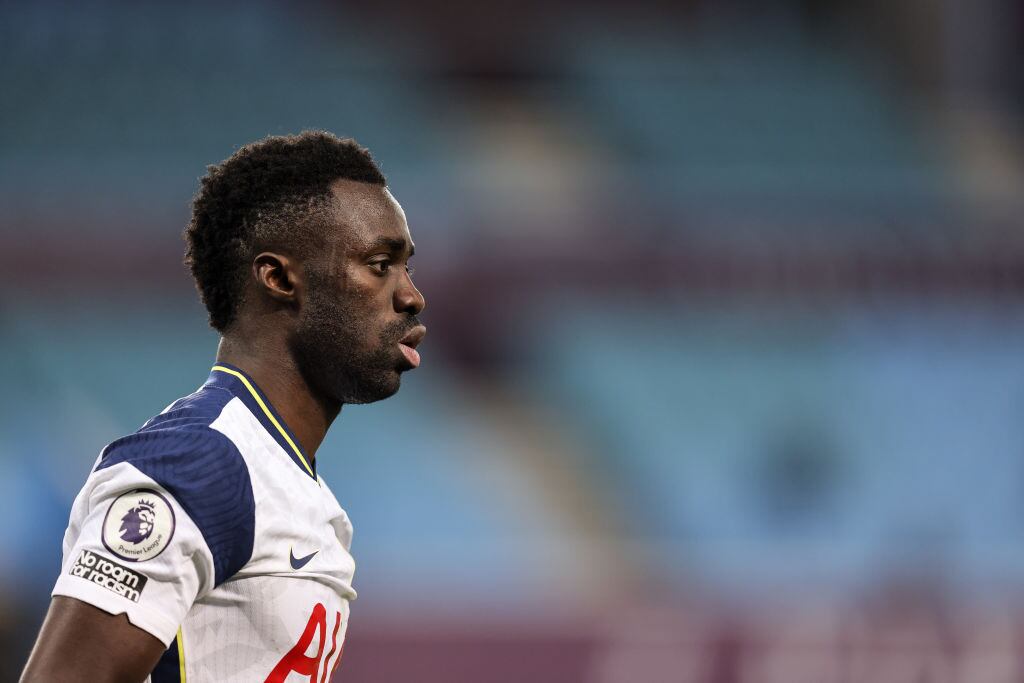 La dura respuesta del Tottenham a mensajes racistas contra Davinson Sánchez