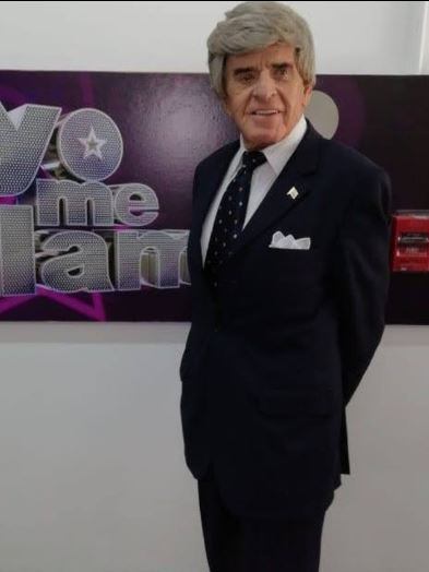 Hugo Patiño lleva toda su vida dedicada al humor