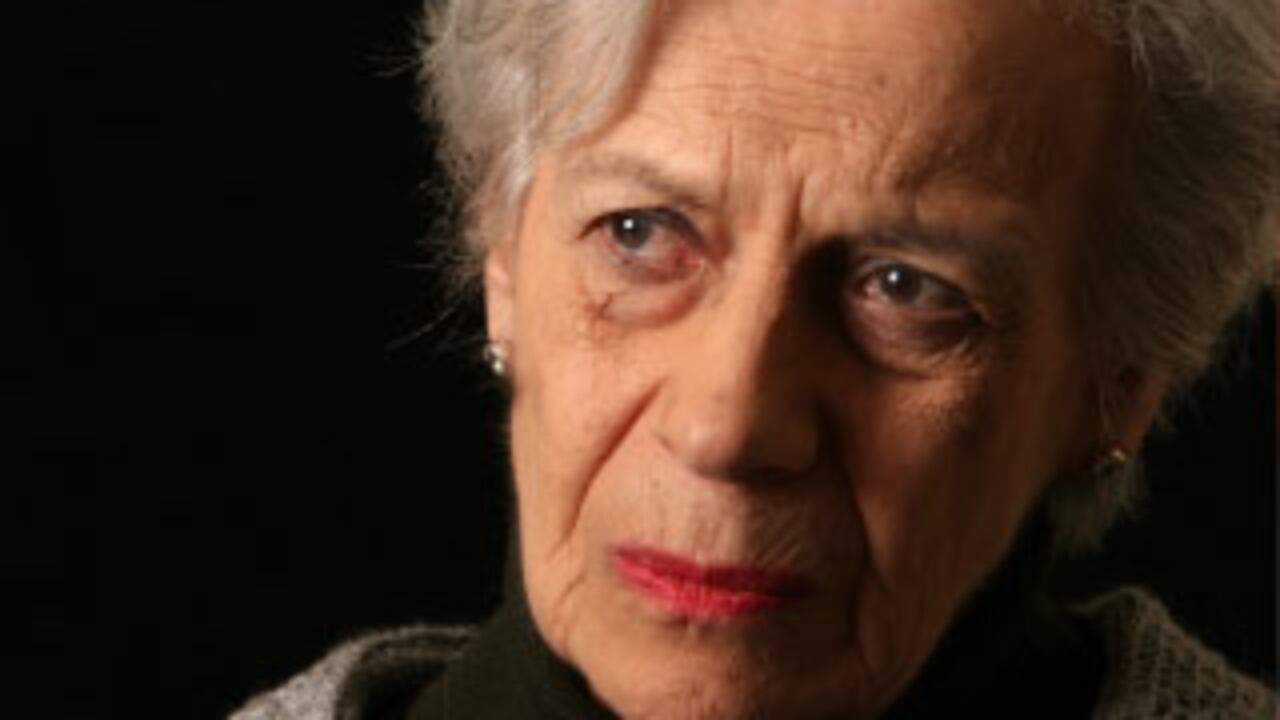 Doña Clara de Rojas es discreta, no acusa a nadie, huye de la figuración pública y trabaja arduamente por la reconciliación entre los colombianos.
FOTO: GUILLERMO TORRES / SEMANA